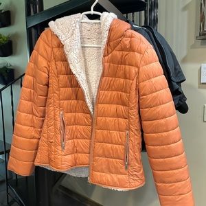 Very cute warm and cozy jacket!
